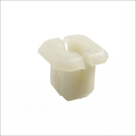 écrous plastique trous carrés